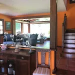Lugar بيت للعطل *